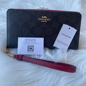 Coach wallet women